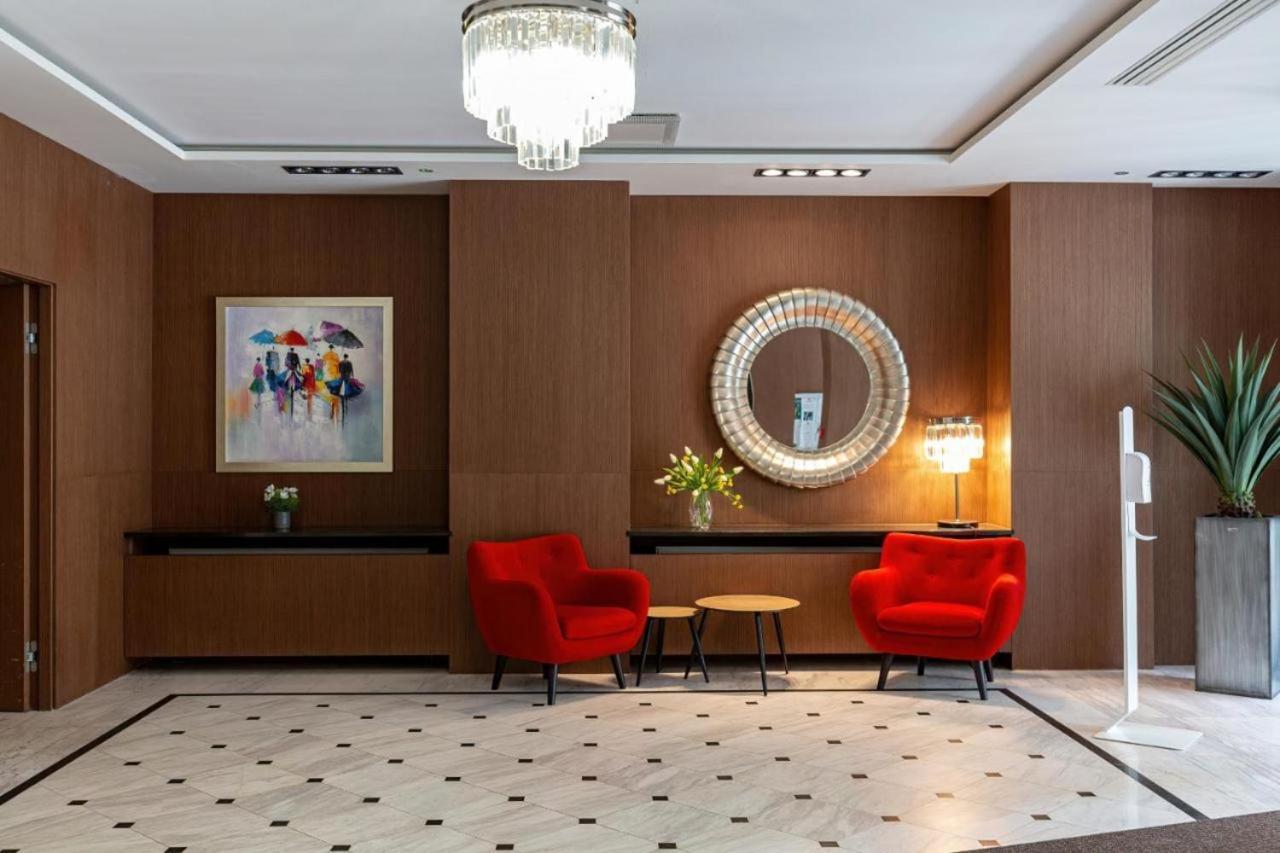 Modern Apartment Near Hilton Warsaw Exterior photo
